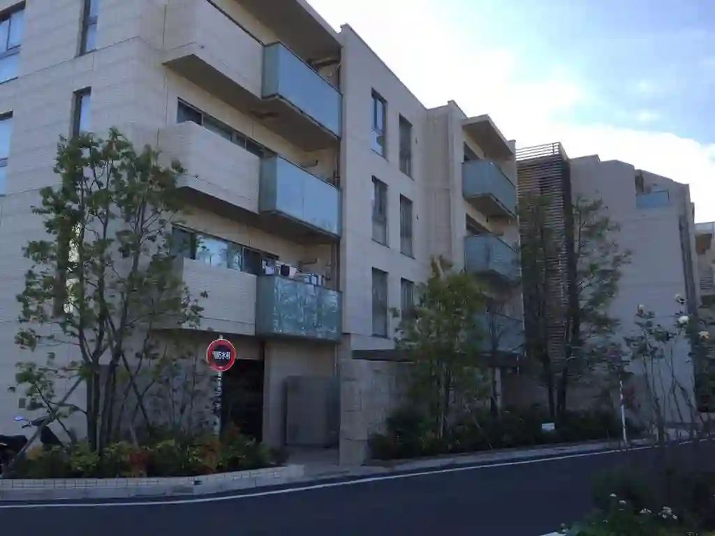 アールブラン玉川岡本レジデンス 外観